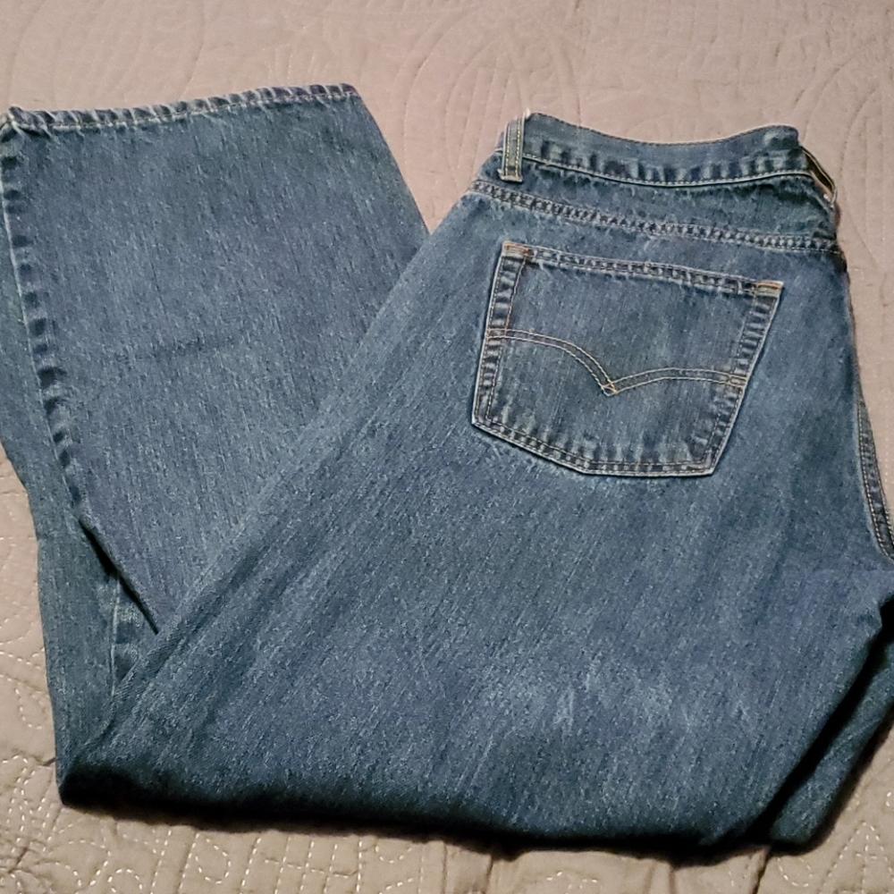 14 Husky - 550 Levi's